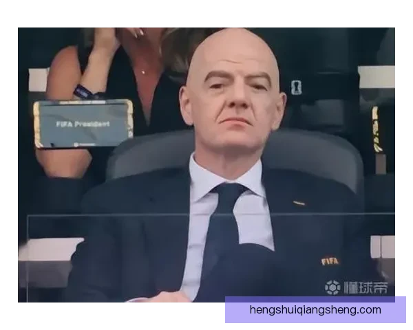 因凡蒂诺瞬移身费城纽约球场谜